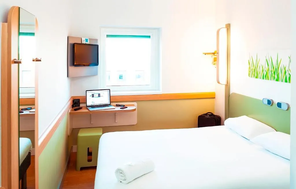 Ibis Budget Leeds Centre Crown Point Road Hotel